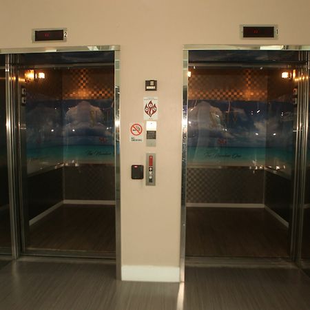 Hotel The Casablanca On The Ocean West Tower Miami Beach Exteriér fotografie