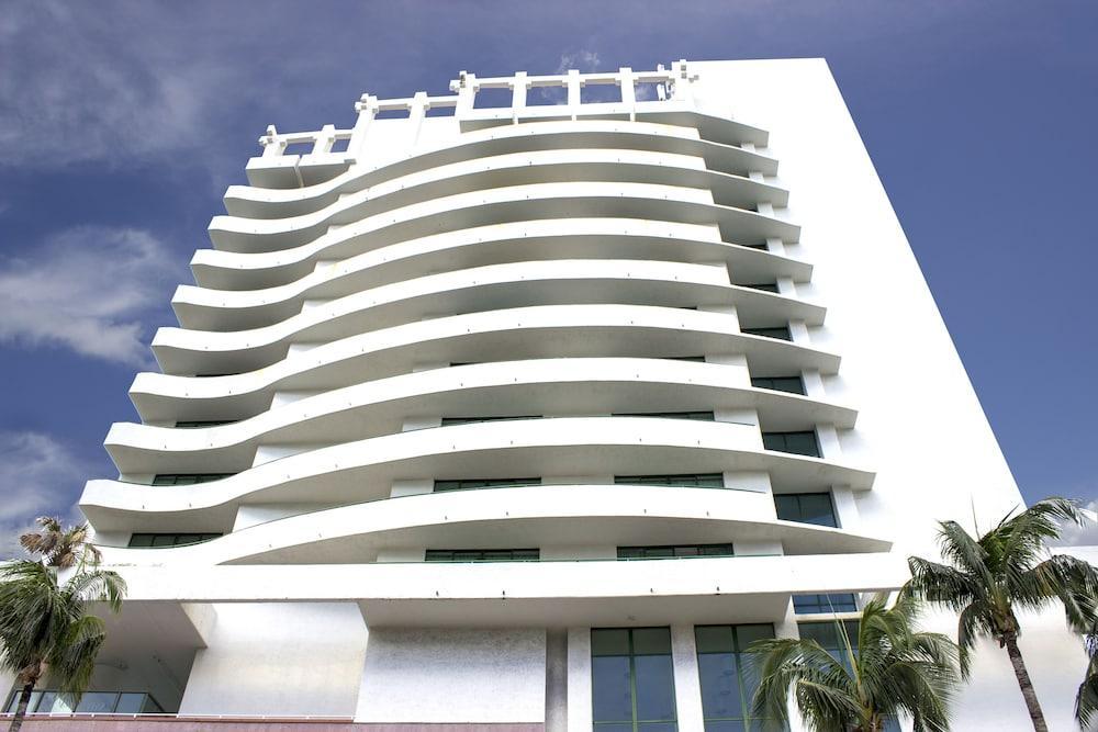Hotel The Casablanca On The Ocean West Tower Miami Beach Exteriér fotografie