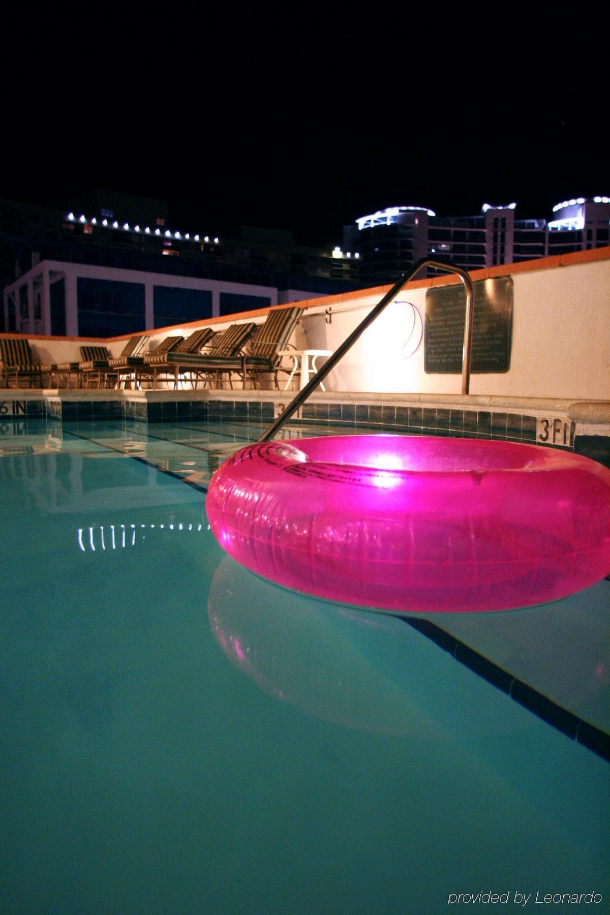 Hotel The Casablanca On The Ocean West Tower Miami Beach Exteriér fotografie