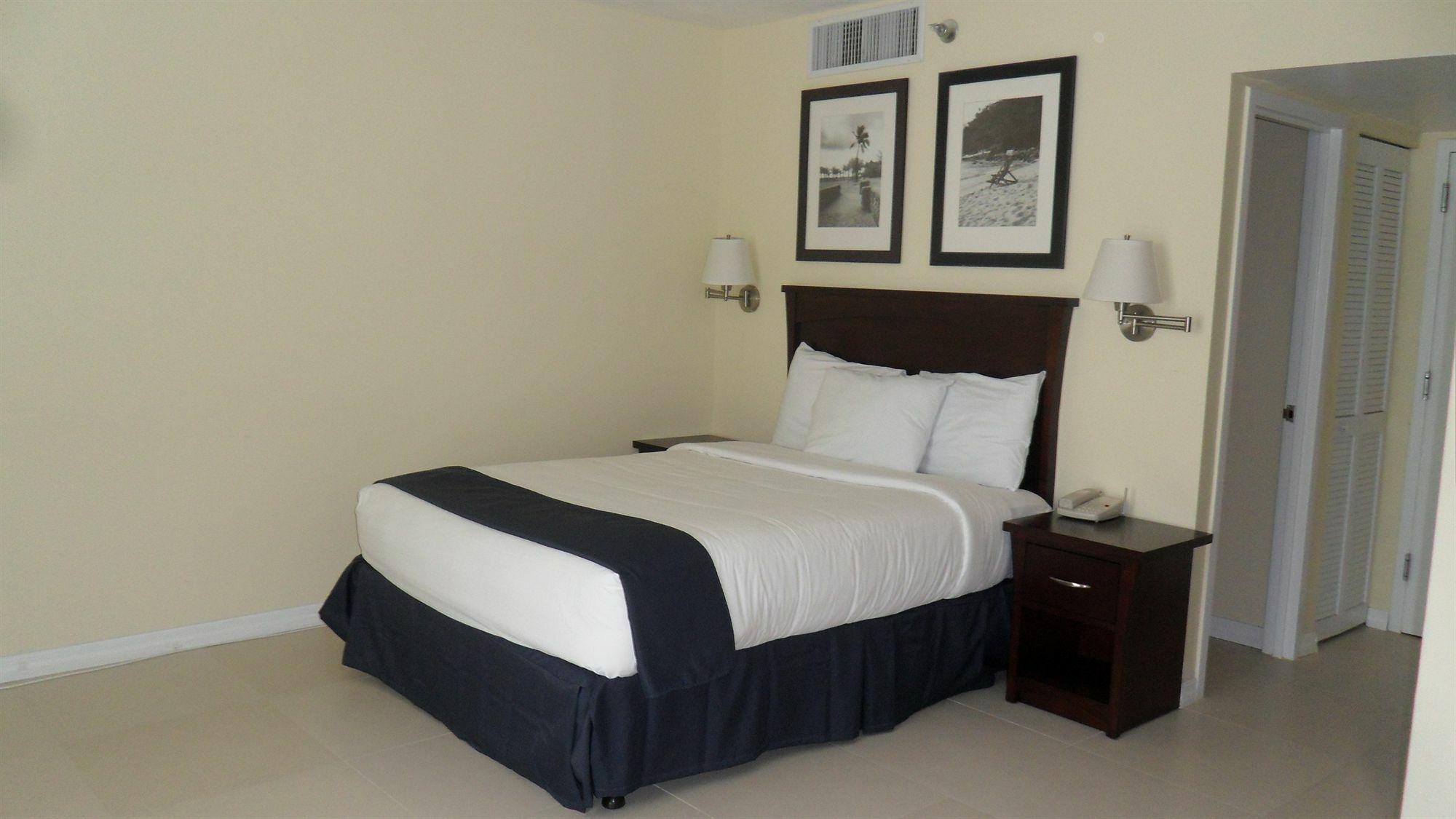 Hotel The Casablanca On The Ocean West Tower Miami Beach Exteriér fotografie