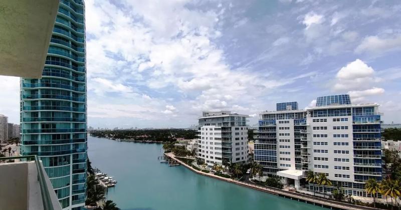 Hotel The Casablanca On The Ocean West Tower Miami Beach Exteriér fotografie